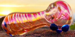 Get a free glass smoke pipe from MeTimeBox.com. Just pay shipping and handling and get a beautiful glass pipe for free!