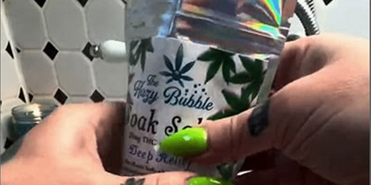 4&20 REVIEWS – The Hazy Bubble Soak Salts